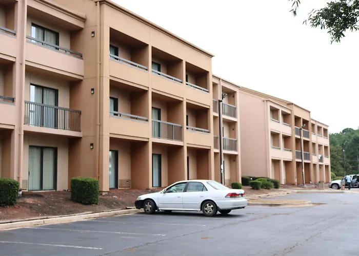 Baymont By Wyndham Columbia Northwest
